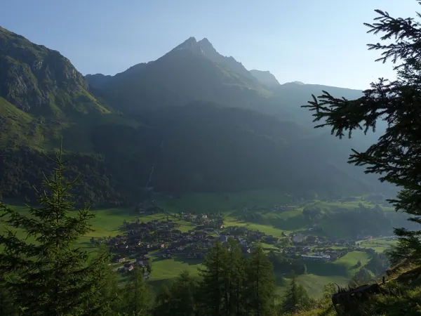 von Losach Aufstieg Richtung Wetterkreuz Blick Richtung Wunspitze unten Prägraten
