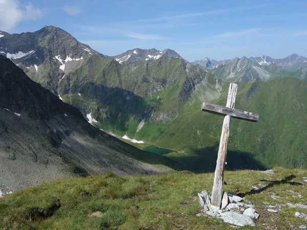 Abstieg vom Gipfel Berger Kogel Richtung Bergerseehütte beim Vorgipfel