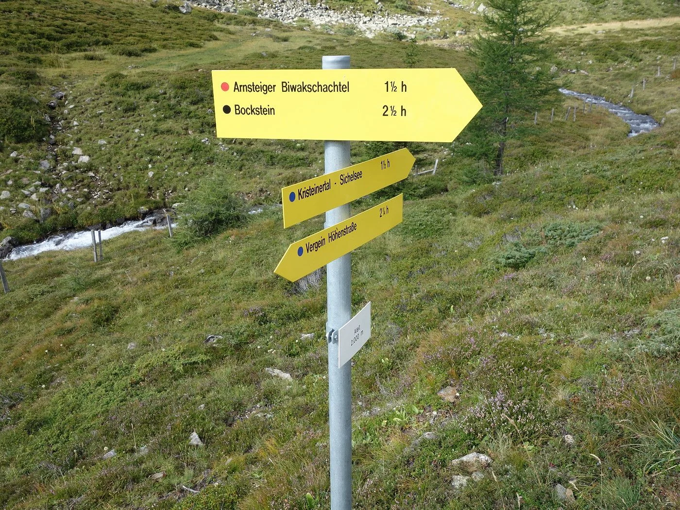 Wegweiser bei Aleit