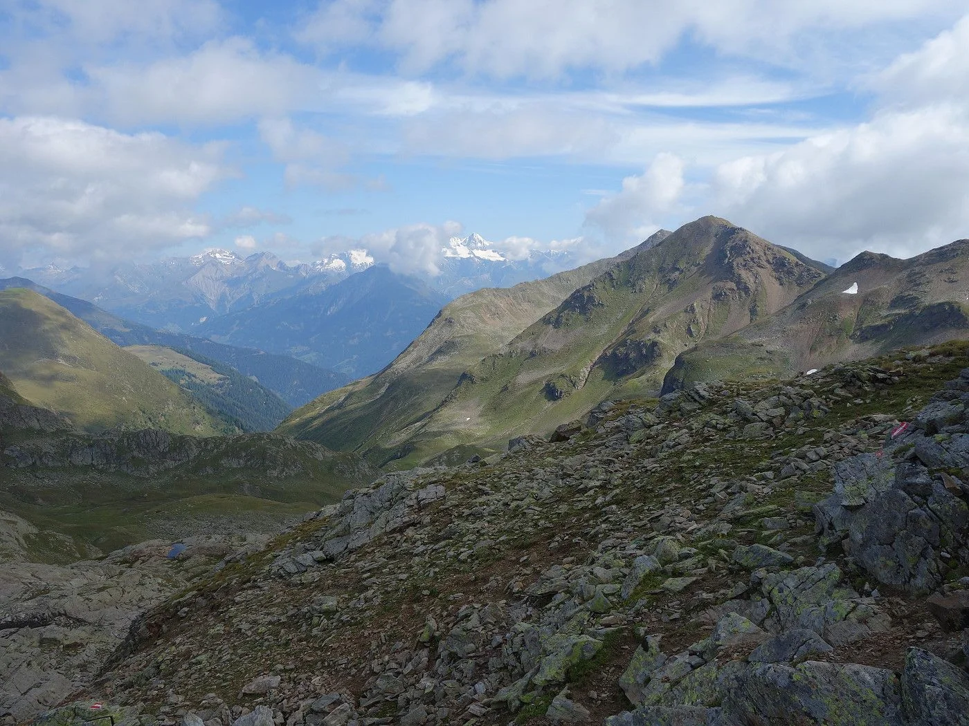 auf Bocksteinscharte Blick Richtung NO hinten Mitte der Großglockner
