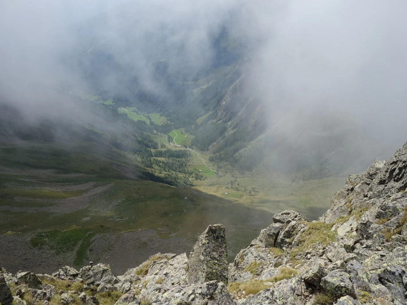 Blick vom Gipfel Bockstein Richtung Süden unten Kristeinertal