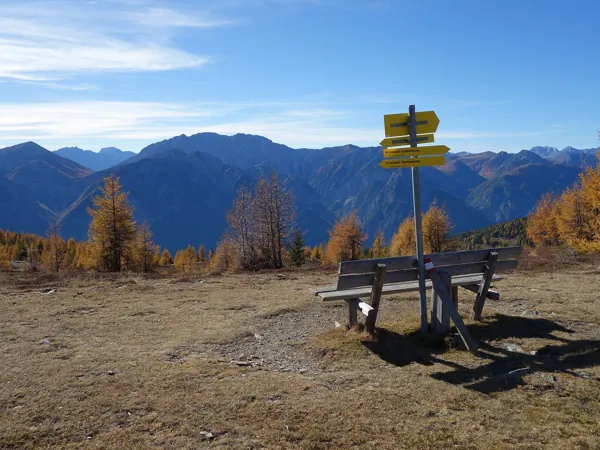 Aufstieg zum Gipfel Böses Weibele Blick Richtung Süden