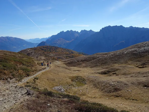Aufstieg zum Gipfel Böses Weibele Blick Richtung Lienzer Dolomiten