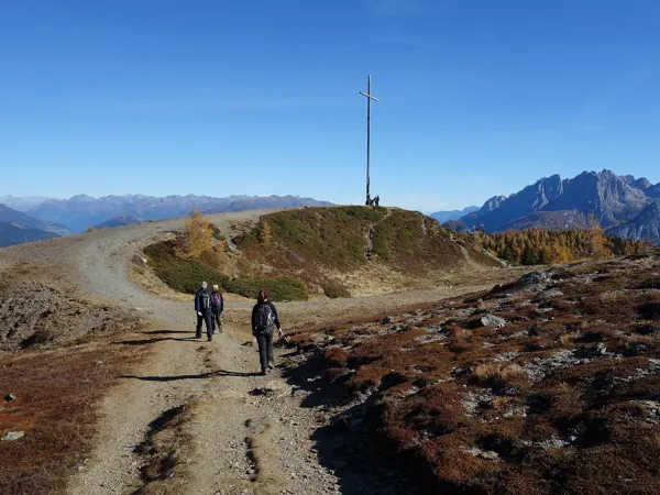Abstieg zur Hochsteinhütte beim Hochsteinkreuz
