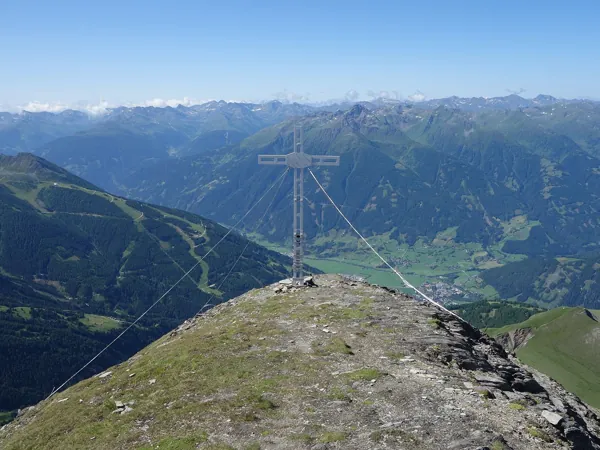 Gipfel Bretterwandspitze mit Blick Richtung SW