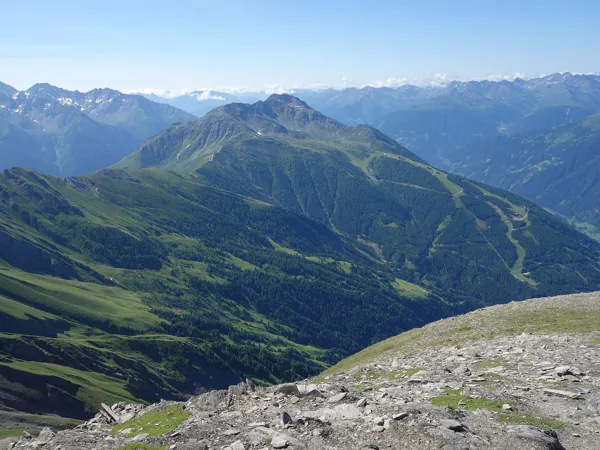 Blick vom Gipfel Bretterwandspitze Richtung Süden Bildmitte der Rotenkogel