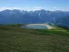 Abstieg Richtung Parkplatz Faschingalm beim Speichersee hinten die Lienzer Dolomiten