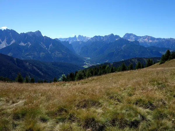 Aufstieg zum Gipfel Golfen Blick Richtung Süden