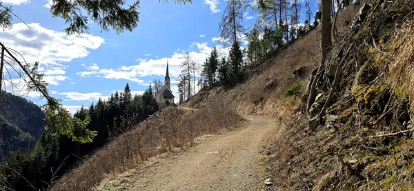 Aufstieg zum Helenenkirchl