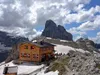 Büllelejochhütte hinten Zwölferkofel