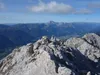 Blick vom Gipfel Reißkofel Richtung SW hinten Mitte die Hohe Warte