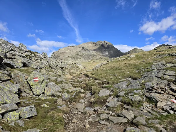 vom Goiselemandl zum östlichen Sattelkopf hinten die Schleinitz