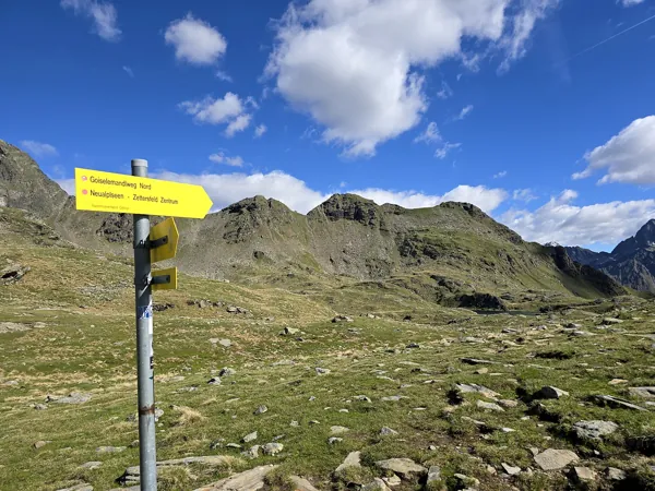 vom Goiselemandl zum östlichen Sattelkopf hinten rechts