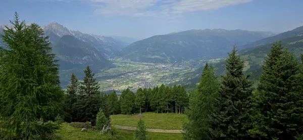Aufstieg Richtung Stronachkogel Blick Richtung Lienzer Talboden