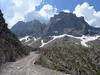 von der Dolomitenhütte Richtung Karlsbaderhütte re Seekofel