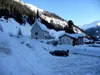 Start bei Parkplatz in Kalkstein