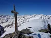 am Gipfel Weißseekopf hinten Bildmitte der Großglockner